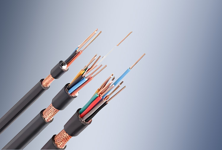 Cable de control con aislamiento de PVC, blindado y cubierto