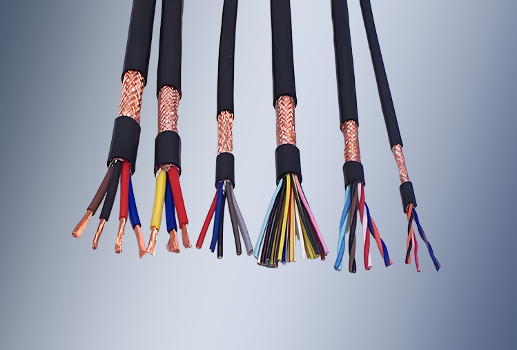 Cable de control con aislamiento de PVC, blindado y cubierto