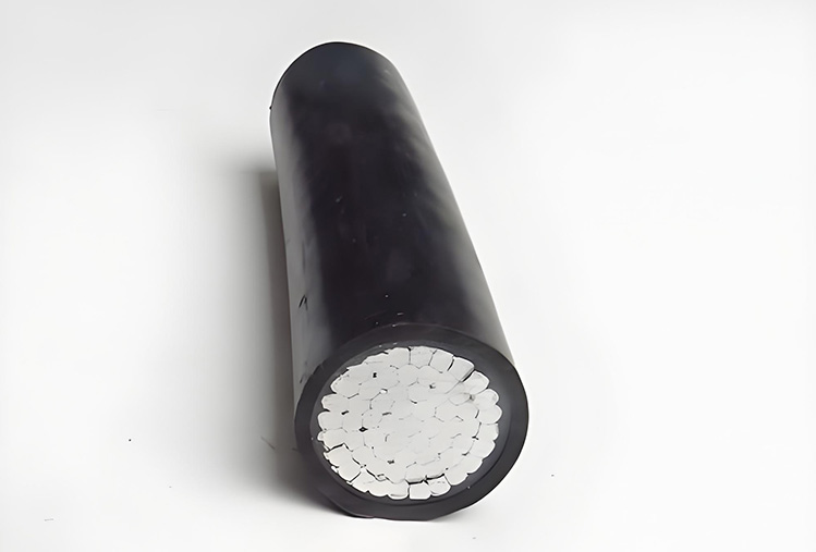 Cable de Potencia con Conductor de Aluminio, Aislamiento XLPE y Cubierta de PVC